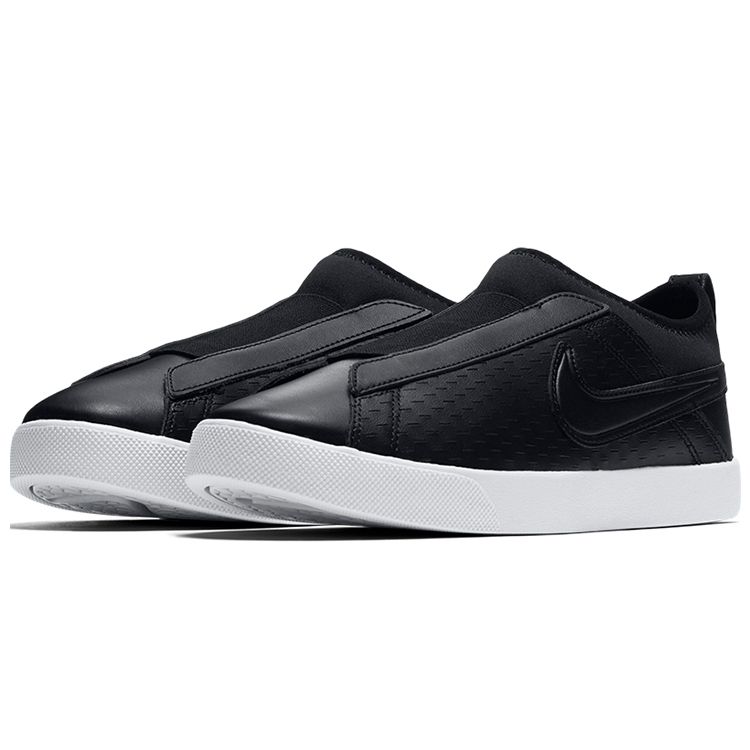 Nike Racquette 17 Slip Low Top Tennis Shoes Women Sneakers Black White 902861-001