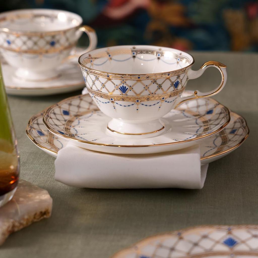 NARUMI Prima Donna Gold Geschirr Hergestellt in und Set für Tee und Dessert Hochzeitsgeschenkset, Japan, Stilvoll, Wunderschön, Elegant, 6-teilig Zwei, Set, Geschenk,