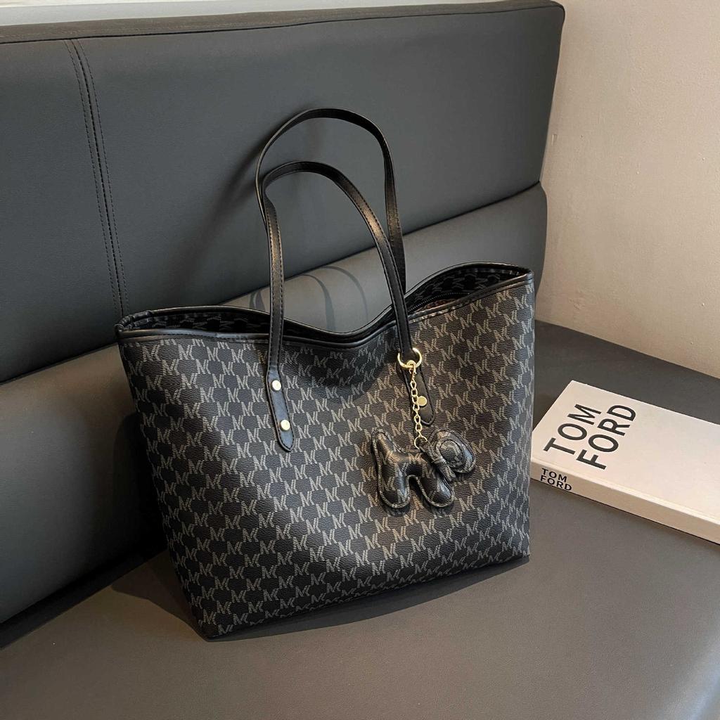 New Women's Bag Shoulder Bag Trendy Casual Versatile Large-capacity Bag Shoulder Bag Tote Bag