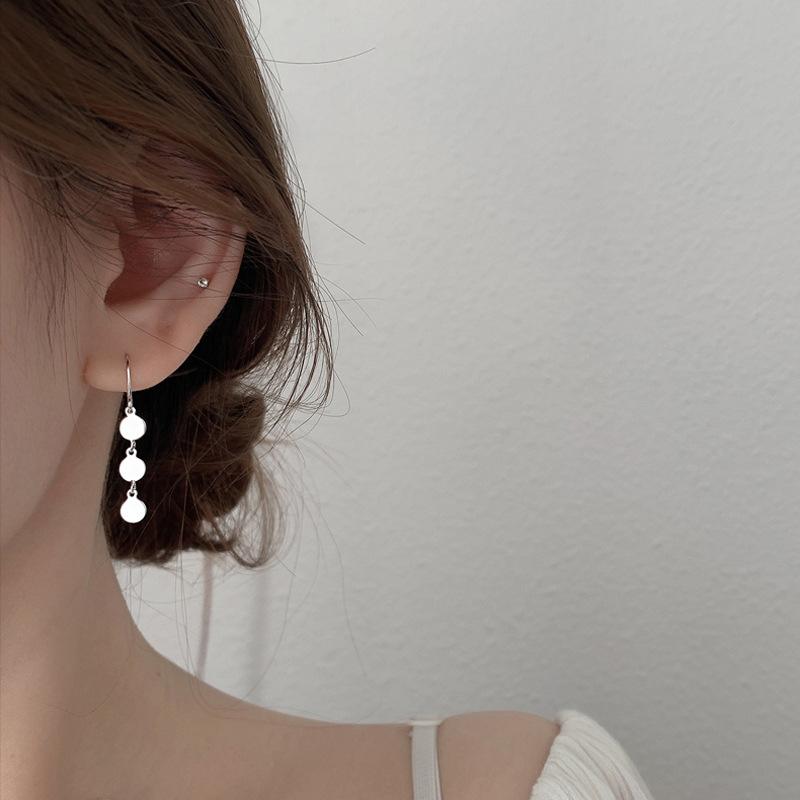 Smooth Small Round Tassel Earrings Women'S Design Sense Niche Ins Cold Wind Ear Hook Ear Hook Long Elegant Temperament