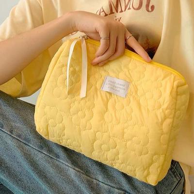 Cute Flower Cosmetic Bags Women's Capacity Waterproof Makeup Bag Toiletries Cosmetic Organizer Case Travel Make Up Wash Pouch