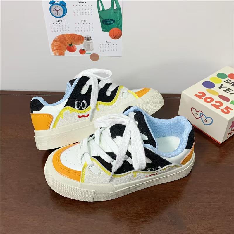 

Кампусные ветрозащитные туфли женские новый нишевый дизайн студенческий стиль универсальные толстая подошва сочетание цветов повседневные белые туфли 40