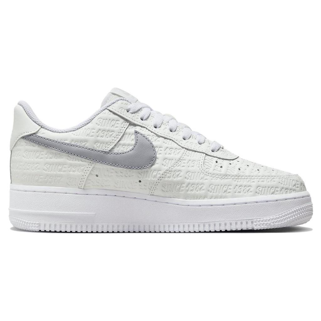 Nike Air Force 1 Low Seit 1982 Damen Sneaker Weiß Summit-White Metallic-Silber FJ4823-100