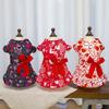 Hundekleid mit roter Schleife Herz-Aufdruck Flatterärmel Rüschensaum Haustier Kostüm Outfit Bekleidung für kleine Hunde Katzen