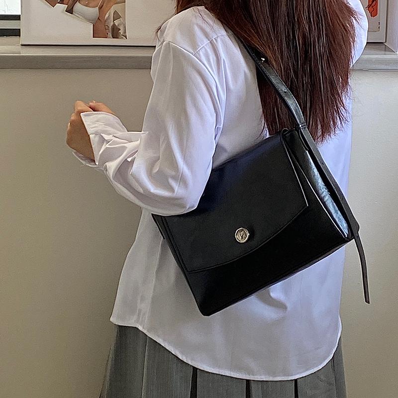 Vintage Pu Leather Women's Crossbody Bags Messenger Bag Simple Design Ladies Daily Commuting Bag Portable Female Shoulder Bags