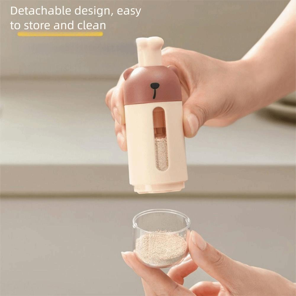 2Pcs Sealed Quantitative Seasoning Bottle Dustproof Spice Container Practical Salt Organizer  BBQ