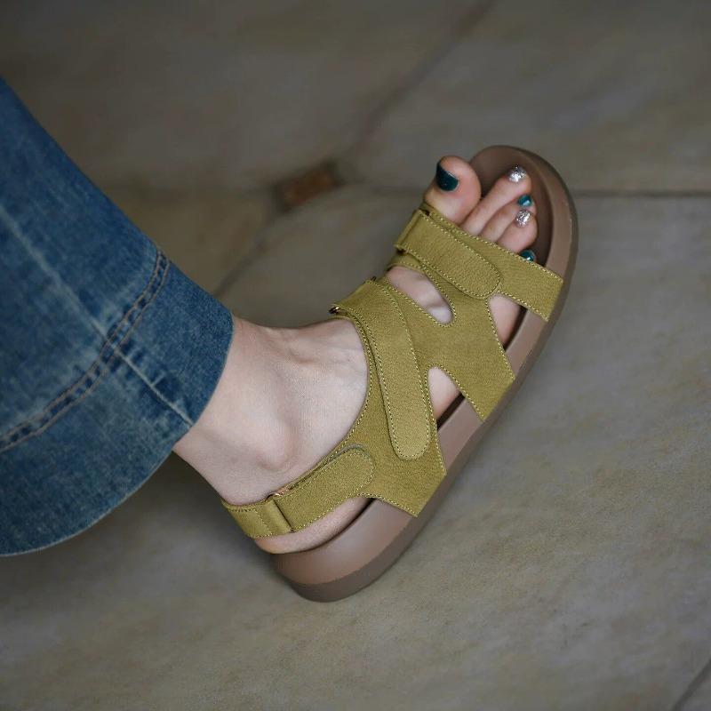 Beliebte Sommer runde Kopf neue modische und bequeme Plattform Boken doppelte Schnalle Klettverschluss lässige Strandsandalen Damen Außenbekleidung