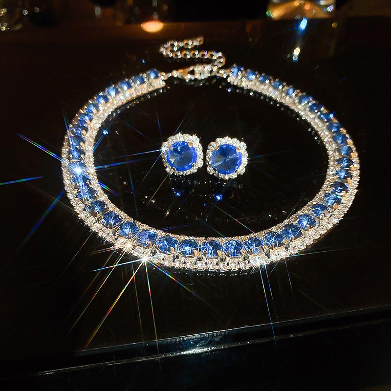 Classic Middle Design Women Girls Palace Luxury Crystal Necklace Earrings Vintage Lady Gorgeous Chains Choker Jewelry Gift