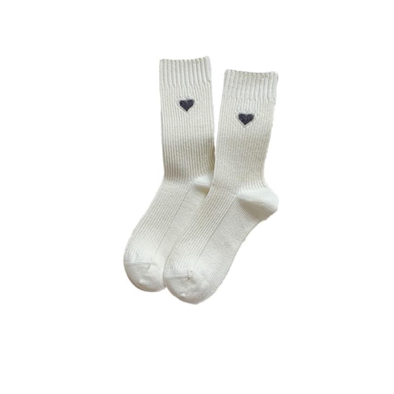 Boneless Cashmere Socks, Thickened Warm Mid-calf Socks, Thickened Heart-embroidered Warm Pile Socks for Autumn and Winter