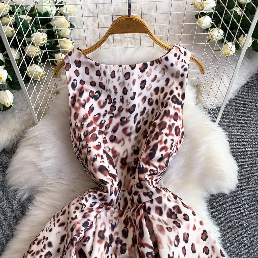 Elegant Sleeveless Leopard Print Summer Dress Women's Round Neck Three-Dimensional Cutting Drapped Slim Party Dresses Robes