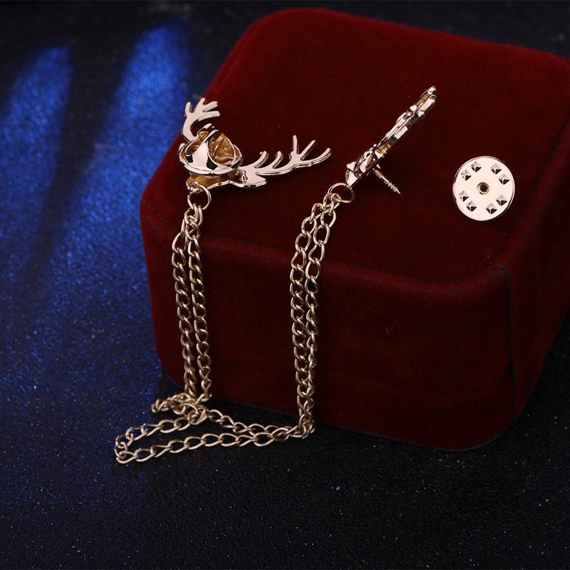 Korean Style Men's Shirt Collar with Deer Head Brooch and Chain Buckle