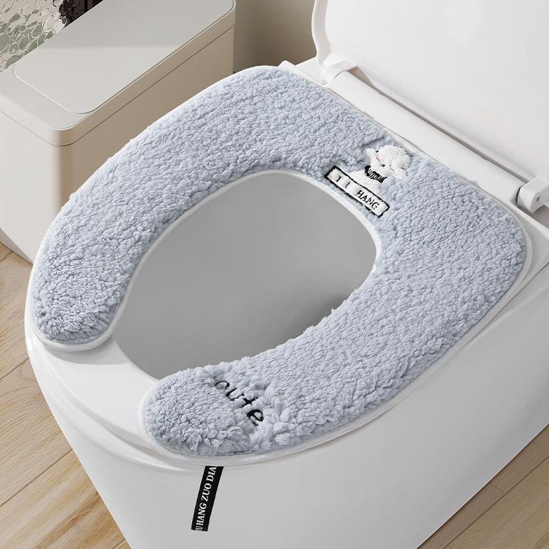 

Simple Puppy Lamb Fleece Velcro Toilet Cover Cartoon Toilet Cover
