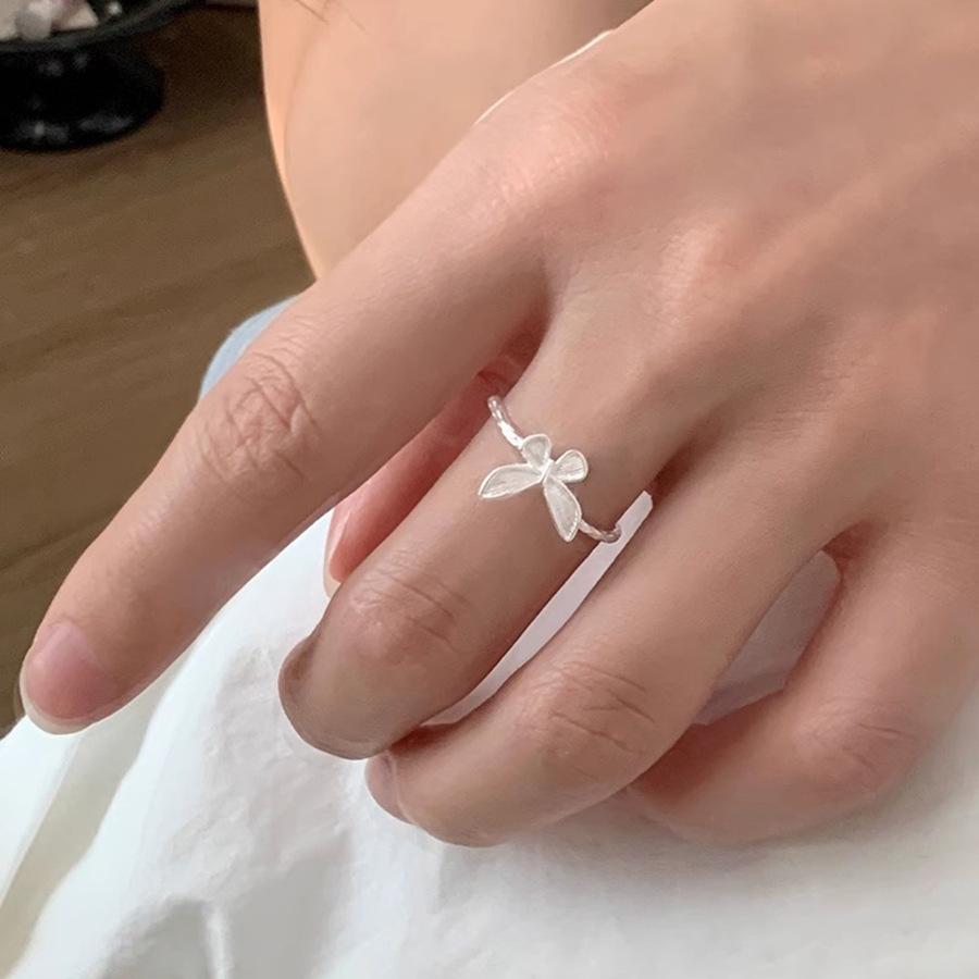 Adjustable Delicate And Butterfly Open Ring For Women Modern Minimalist Fashion Accessory