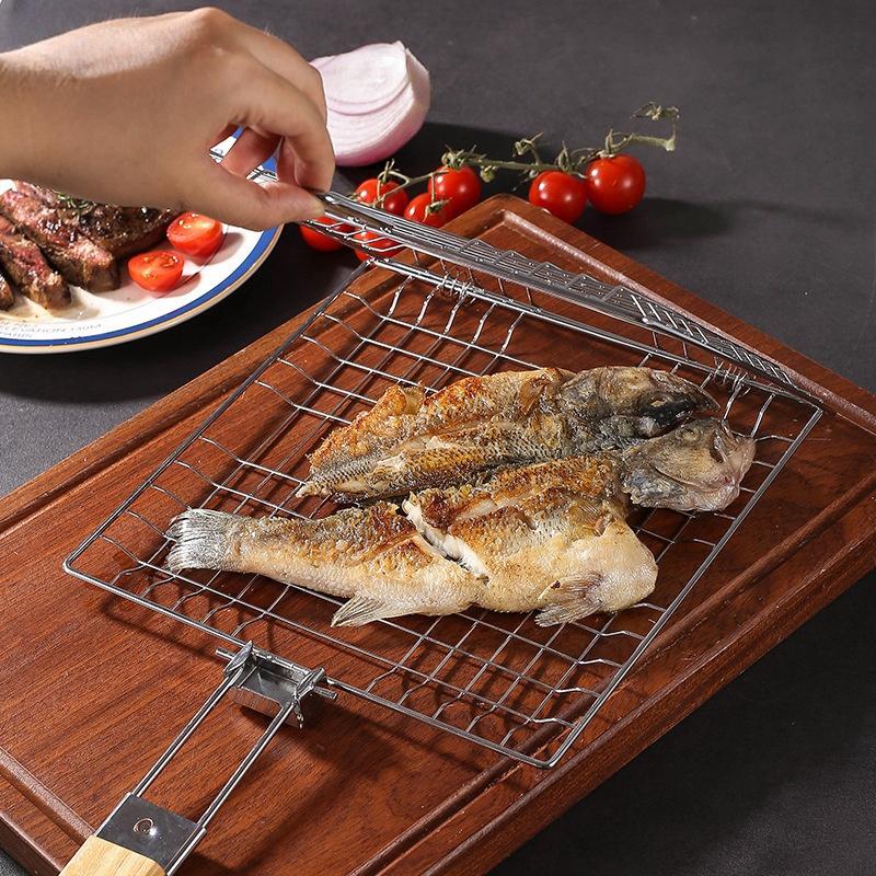 Stainless Steel BBQ Grilling Basket Nonstick Foldable BBQ Grill With Wooden Handle Meat Fish Clip Holder BBQ Accessories