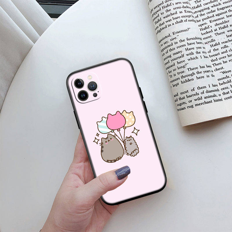 JO46 Pusheens Macska Telefontok iPhone 7 8 11 12 13 14 15 16 16E XS Pro Max XR X SE Samsung S20 S21 S22 S23 S24 FE Ultra Plus Lite S21S A55 iPhone 16 fekete