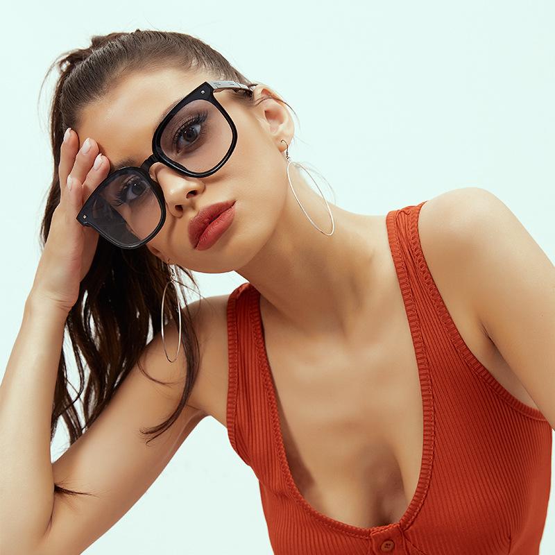 Folding sunglasses with case Sunglasses for Women Fashion Air cushion Eyewears UV 400  Eyewears