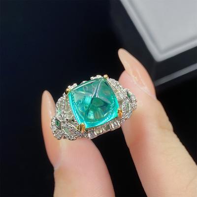 Verstellbarer Ring mit hohlem Netzboden und Zuckerturm-Simulationssmaragd, geeignet für Damen, Alltags- und Party-Modeschmuck