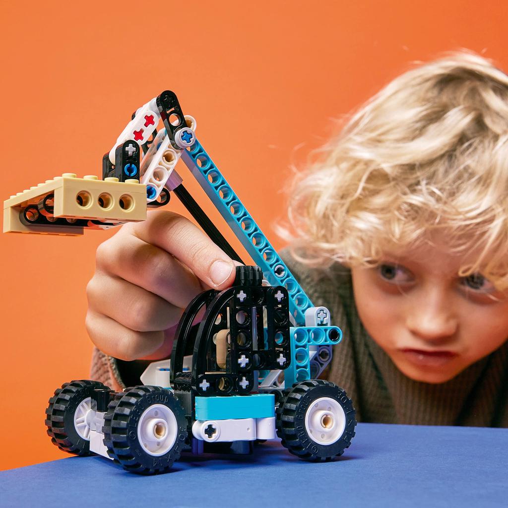 LEGO Technic Teleskoplader 42133, ein tolles Spielzeug für Jungen ab 7 Jahren. Ein tolles Geschenk für MINT-Bildung und Städtebau.