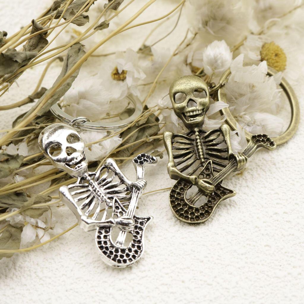 Skull Guitar Keychain Pendant - Simple Jewelry Design