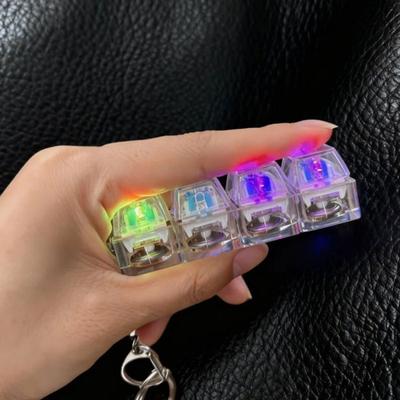 Klawiatura Fidget Toy Realistyczne Klikanie z Kompaktowym Dźwiękiem Klawiatury Design Breloka Odstresowujący Brelok do Kluczy Torba