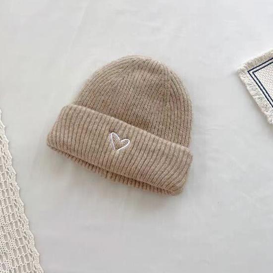 2Pcs/Set Knitted Hat Scarf Set Heart Embroidery Pattern Kids Brimless Hat Long Scarf Set Soft Breathable Winter Accessory