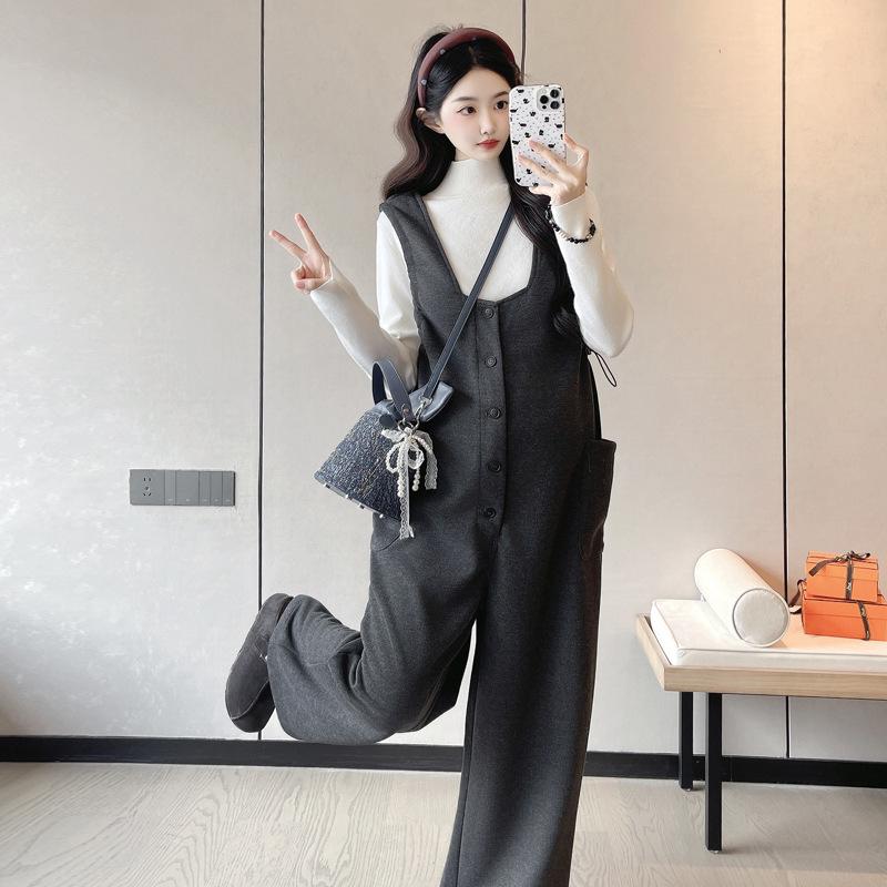 Autumn Winter 2025 Cashmere Velvet Maternity Overalls: Stylish, Age-Reducing, High-Grade, Plus Size