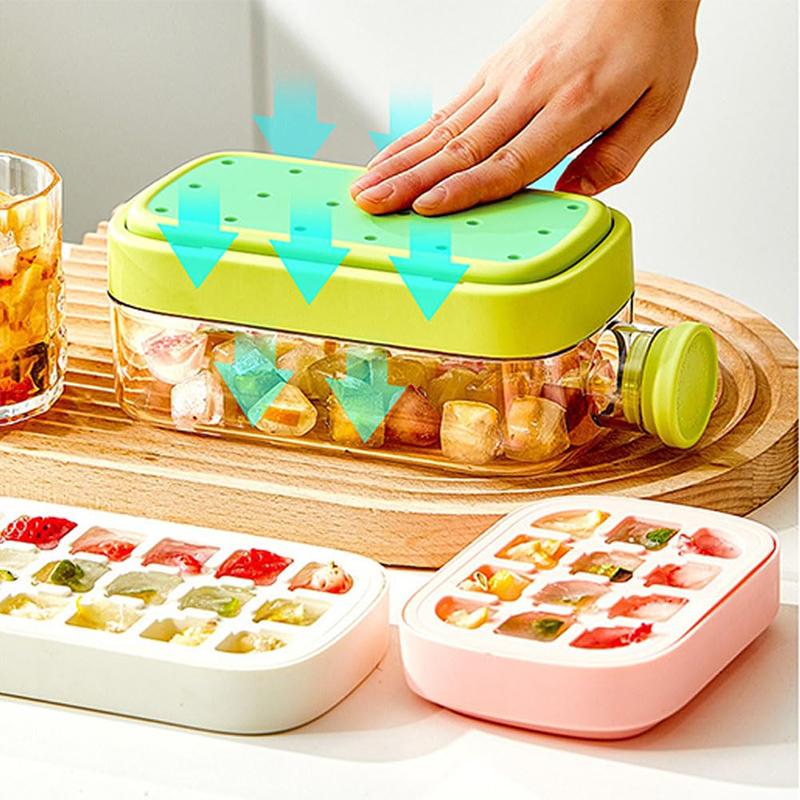 12 Grid 2-in-1 Portable Ice Tray Ice Maker Straw Water Bottle Ice Making Mold Silicone Kitchen Tools Household Ice Maker 500ML