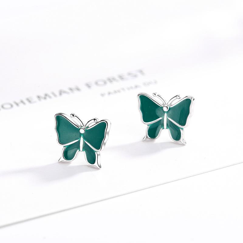 

Temperament Mori Three-dimensional Green Korean Version Butterfly Stud Earrings Female Hong Kong Style Retro Fashion Sweet Small Earrings