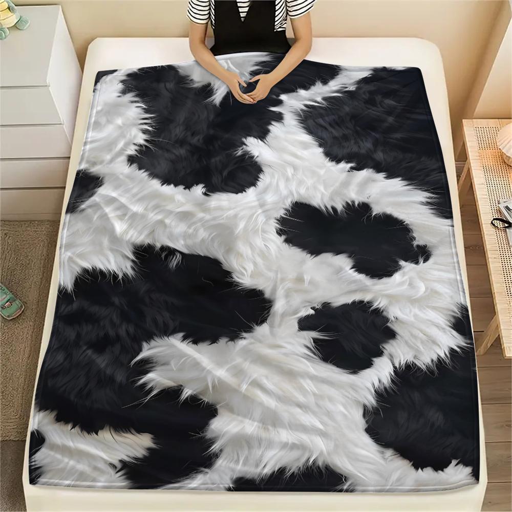 1Pc Rustic Cowhide Style Print Flannel Blanket, High Quality Comfortable for All Seasons, Home Decor, Warmth and Comfort, Perfect for Gifts
