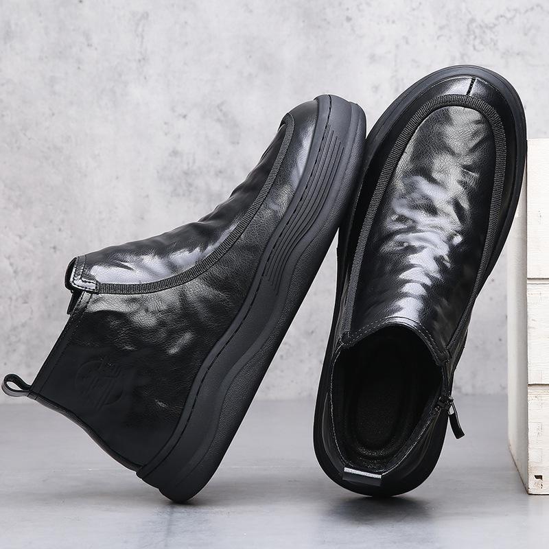 2025 autumn and winter high-end men's cotton shoes are comfortable and casual, velvet high-top men's shoes are versatile and short boots are trendy