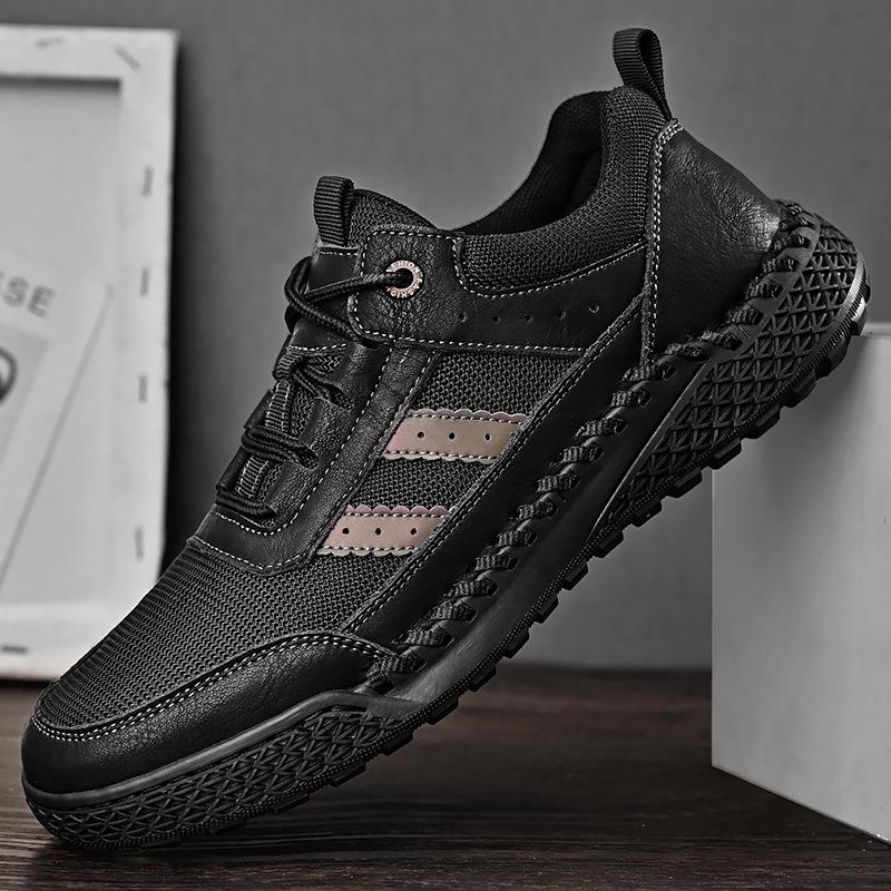 Sneakers Men's 2025 Autumn New Soft-soled Leather Shoes Men's Pure Hand-stitched Versatile Casual Men's Shoes Large Size 4546