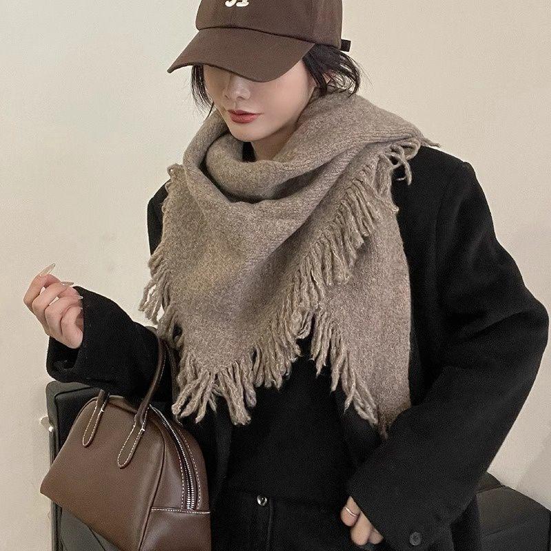 Korean Niche Tassel Triangle Shawl for Women - Versatile, Warm Autumn Winter Scarf
