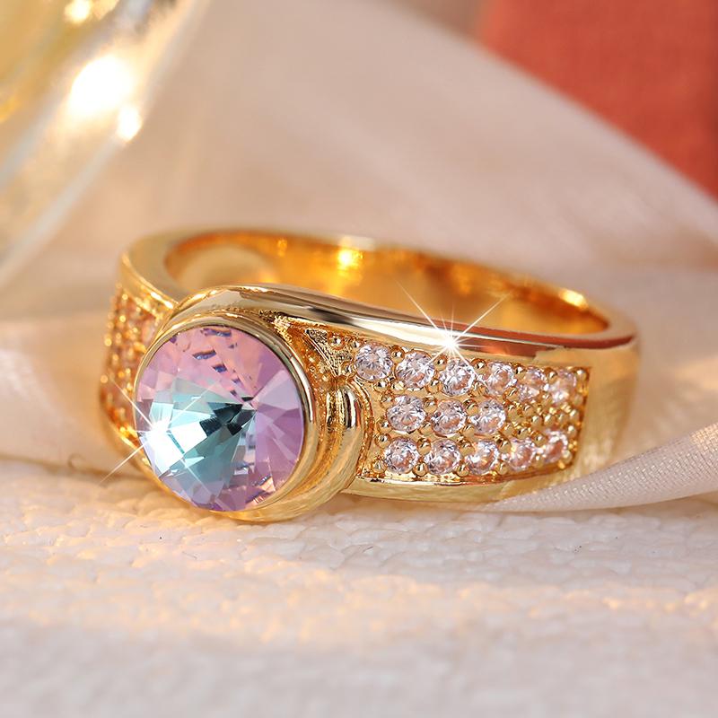 Dazzling Inlaid Imitation Moonstone White CZ Women's Ring Gorgeous Gold Color Geometry Daily Wear Party Jewelry Anniversary Gift