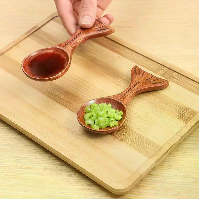 Creative Fish Wooden Spoon Measure Bean Spoon Milk Powder Spoon Sauce Small Dish Ice Cream Scoop Seasoning Dish