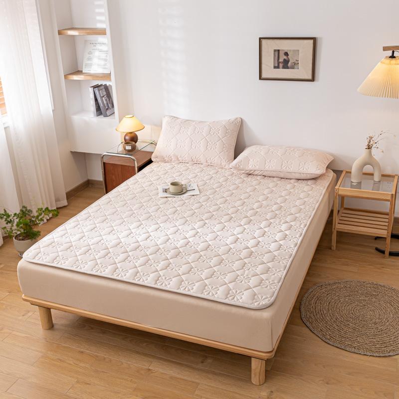 A Class Baby Grade Soybean Filled Mattress Thin Soft Mattress For Home Dormitory Four Seasons Slip Resistant Bed Pad