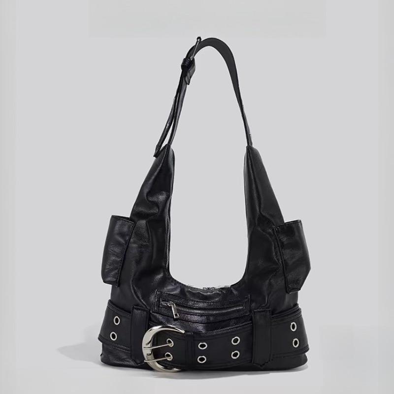 New large-capacity tote bag, retro Spice Girl style fashion shoulder bag, black locomotive bag, commuter bag.
