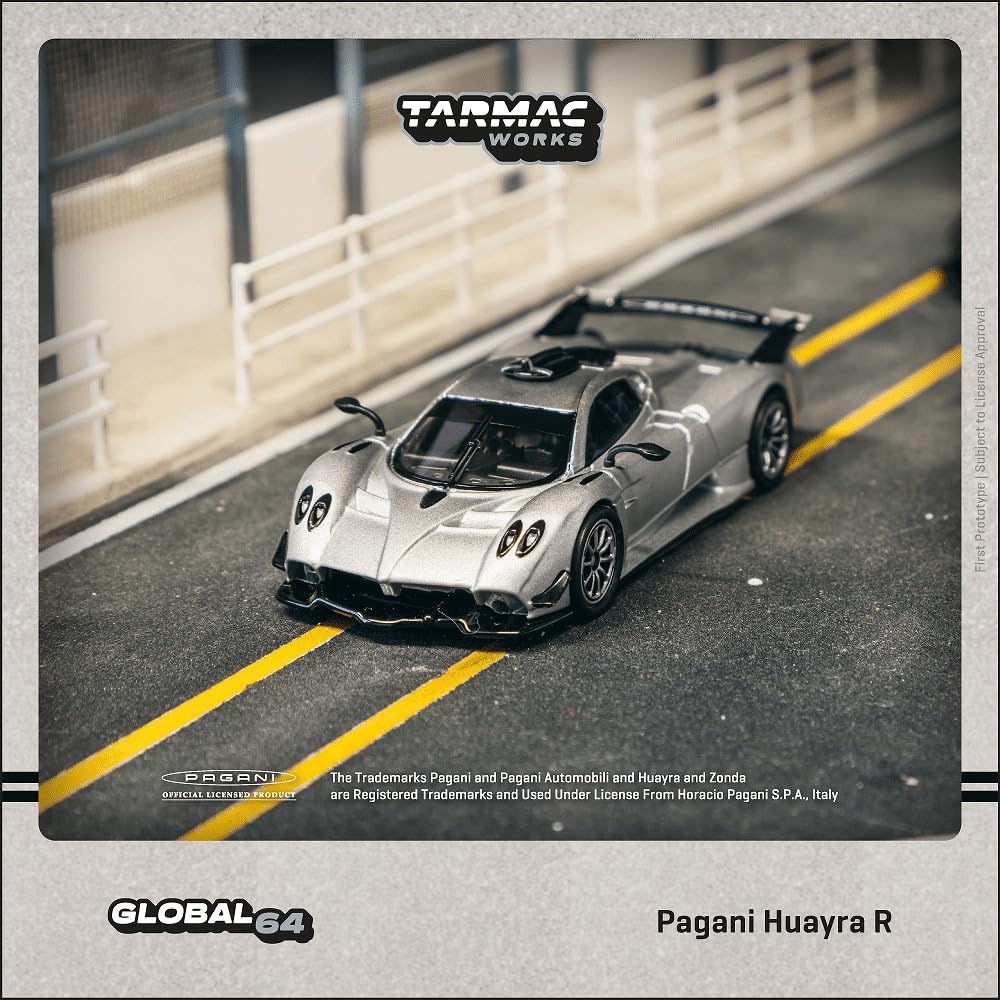 TARMACWORKS Pagani Huayra R Satinsilber Fertigprodukt 1/64 T64G-TL035-SL