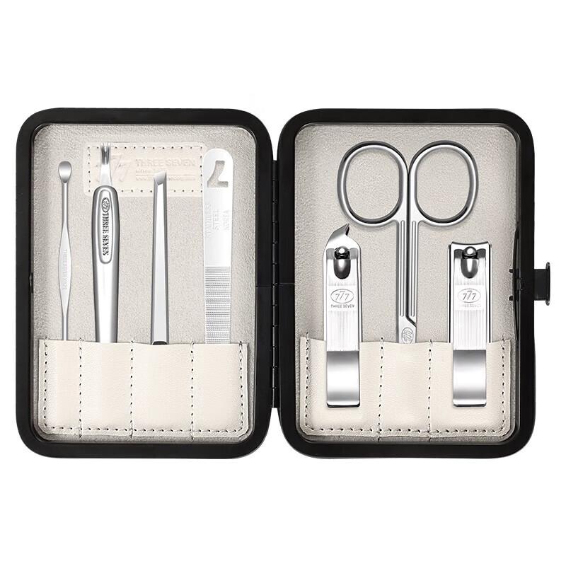 777 7-Piece Manicure and Grooming Kit