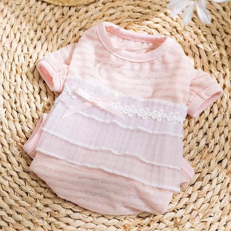 

Breathable Cat Bodysuit with Lace Trim, Thin Summer Anti-Shedding 4-Leg Pet Clothes for Kittens & Cats, 5 Sizes XL: 6-7.5kg