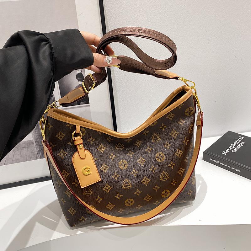 Premium Large-capacity Bag Women's New Retro Printed Wide Shoulder Strap Women's Shoulder Bag Oblique Span Bag