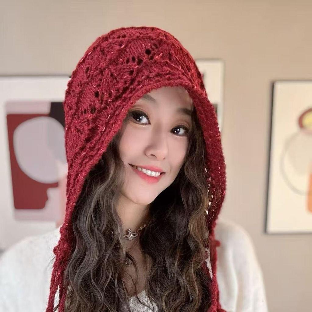 Hut mit Quasten im koreanischen Stil: Damen Strick Mütze mit Ahornblatt Ohrenschutz aus Wolle mit geflochtenen Quasten für Herbst und Winter
