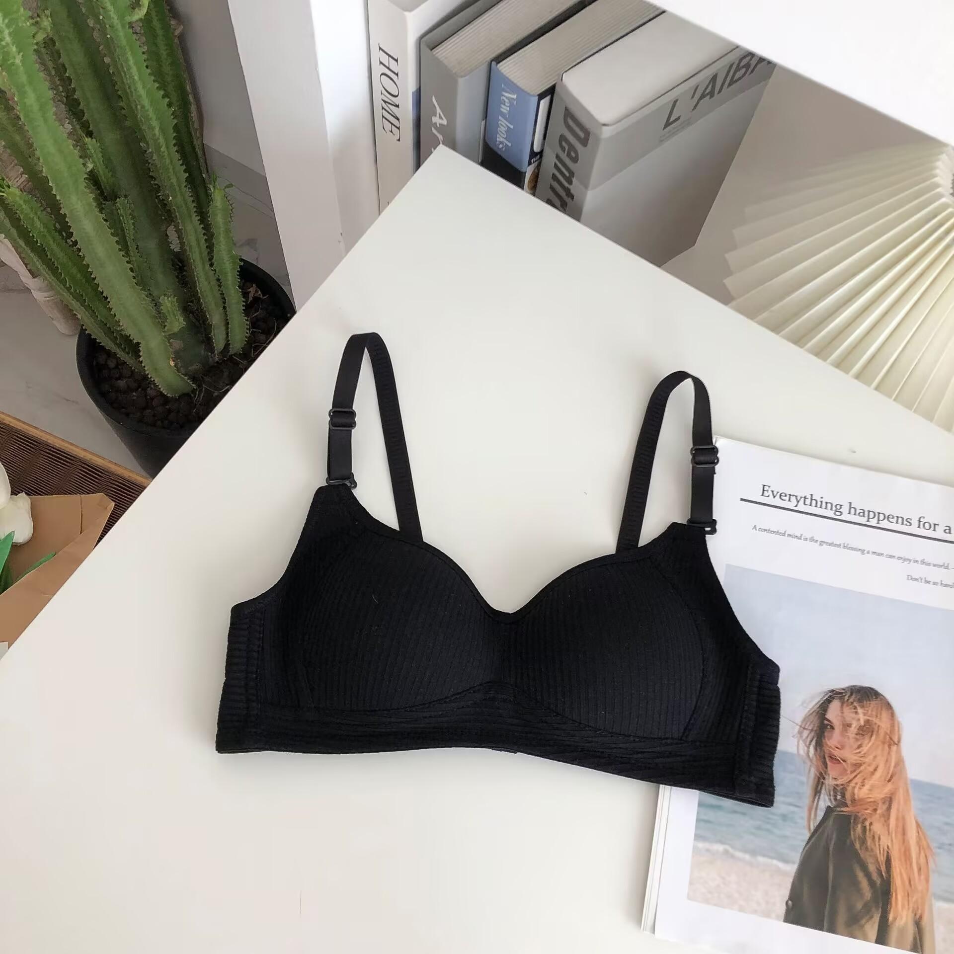 

Нижнее белье для девочек, хлопковый бюстгальтер с небольшой грудью, декомпрессионный комфортный и удобный без стального кольца, бюстгальтер для подростков, топ 32/70AB чёрный