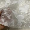Mikrostrukturierter weißer halbtransparenter Rosen-Organza-Stoff geeignet für Brautkleider formelle Roben Designerbekleidungsstoffe
