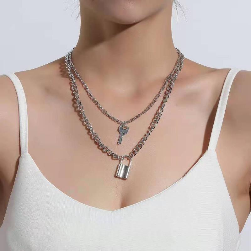 European and American Jewelry, Metal Chain Key Lock Pendant Necklace Female, Retro Hip-hop Necklace Sweater Chain