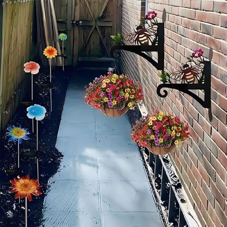 Wall Mount Plant Hanger Bracket With Bees Pattern Bird Feeder Lanterns Metal Hanging Hook For Garden Patios Decoration