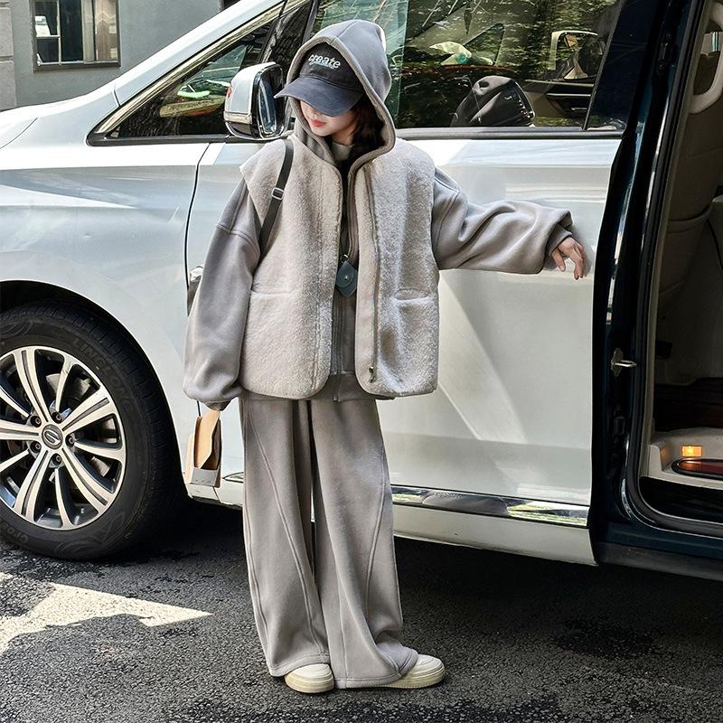 Girls' 2025 Winter Fleece Two-Piece Hoodie Set - Cozy, Stylish, and Sporty