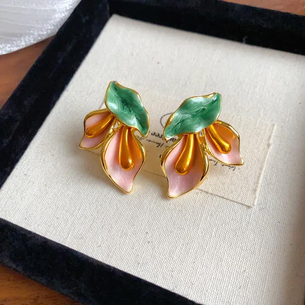 Light Luxury Flower Earrings Oil Drop Sweet Stud Earrings Trendy Vintage Earrings Women  Female