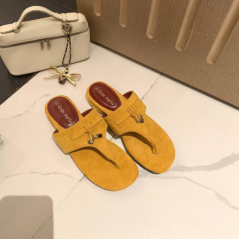 Grape mother of the same style, European and American fashion herringbone with tassel, versatile low-heeled cool slippers, women's sandals, seas