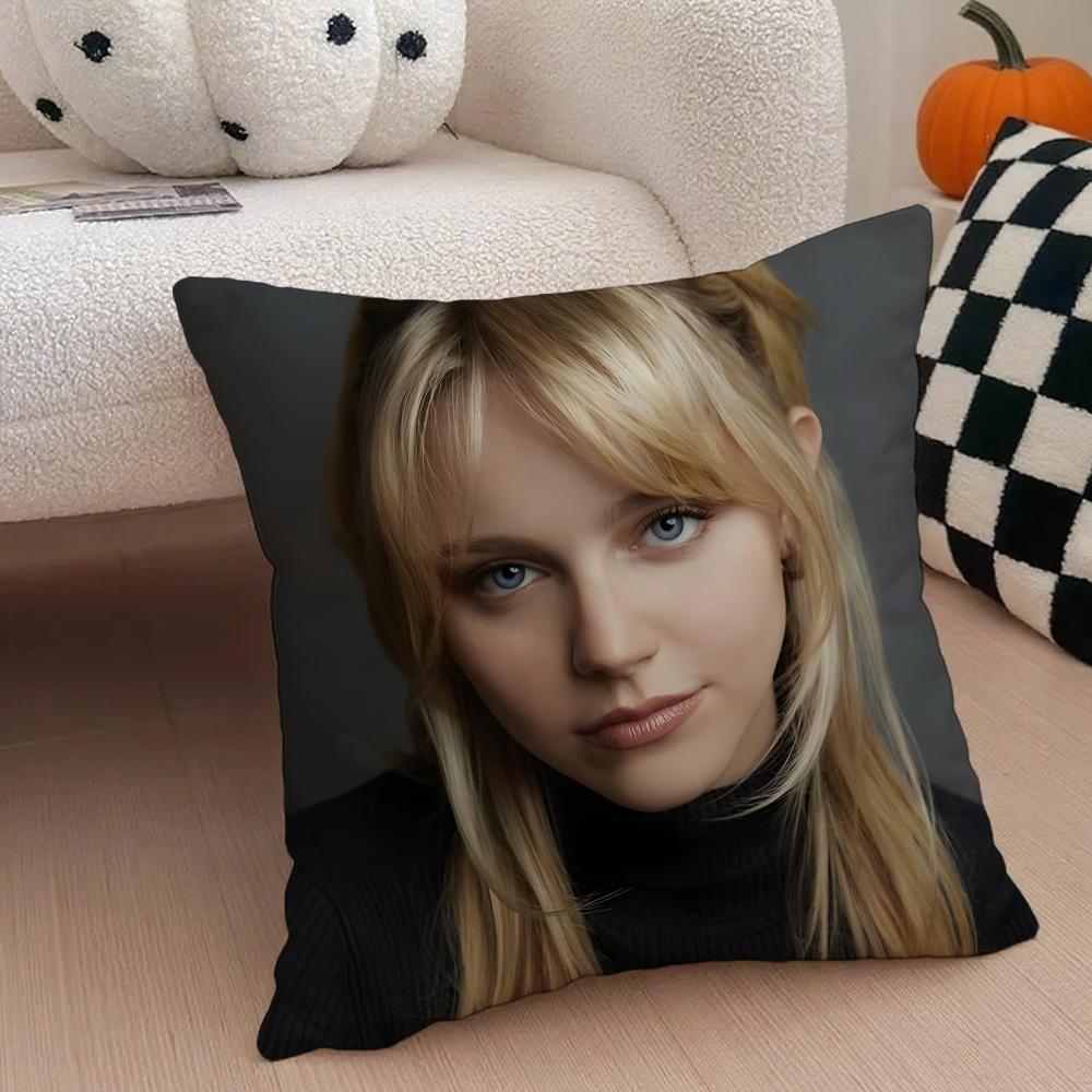 

model fashion LLaura WWiggins Cushion Cover Throw Pillow Cover Hidden Button Durable Polyester Chair Cushion 30X30cm
