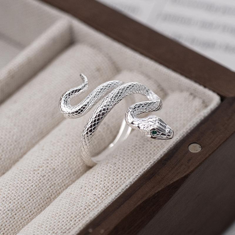 S925 Sterling Silver Snake Ring, Zodiac Spirit Snake Green Diamond Ring, Light Luxury High-end Design, Cold Wind Men's and Women's Rings